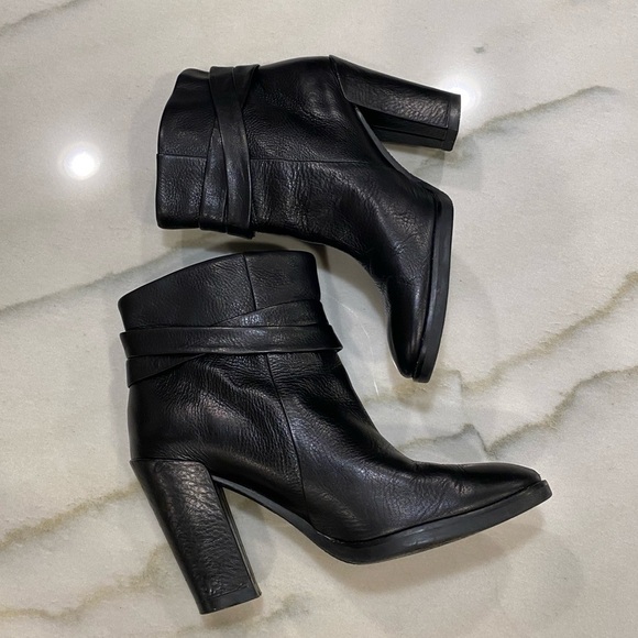 Kate Spade Boots Size 9 Black Leather - Picture 9 of 14